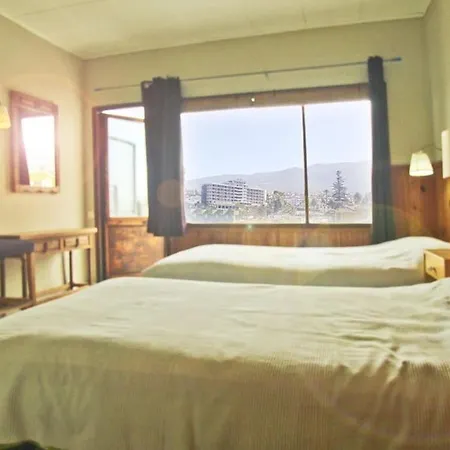 Modernes Mit Bergblick Und Grossen Pool بويرتو ذي لا كروز
